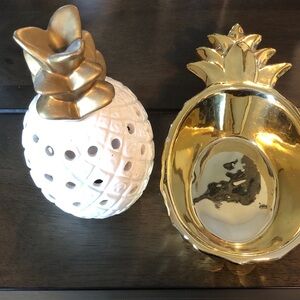 Gold and White Pineapple Decor Set